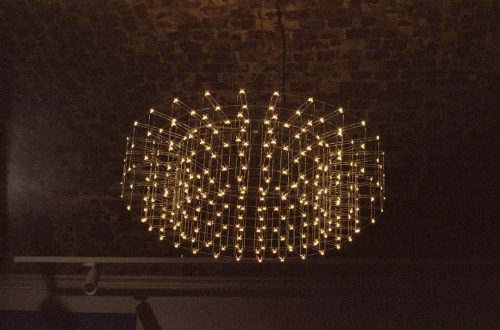 Photo chandelier lighting